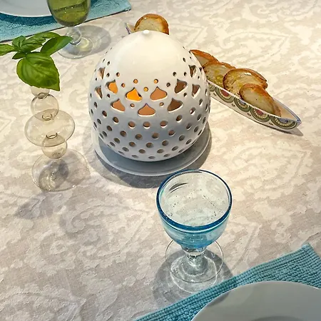 Elvira Guest house